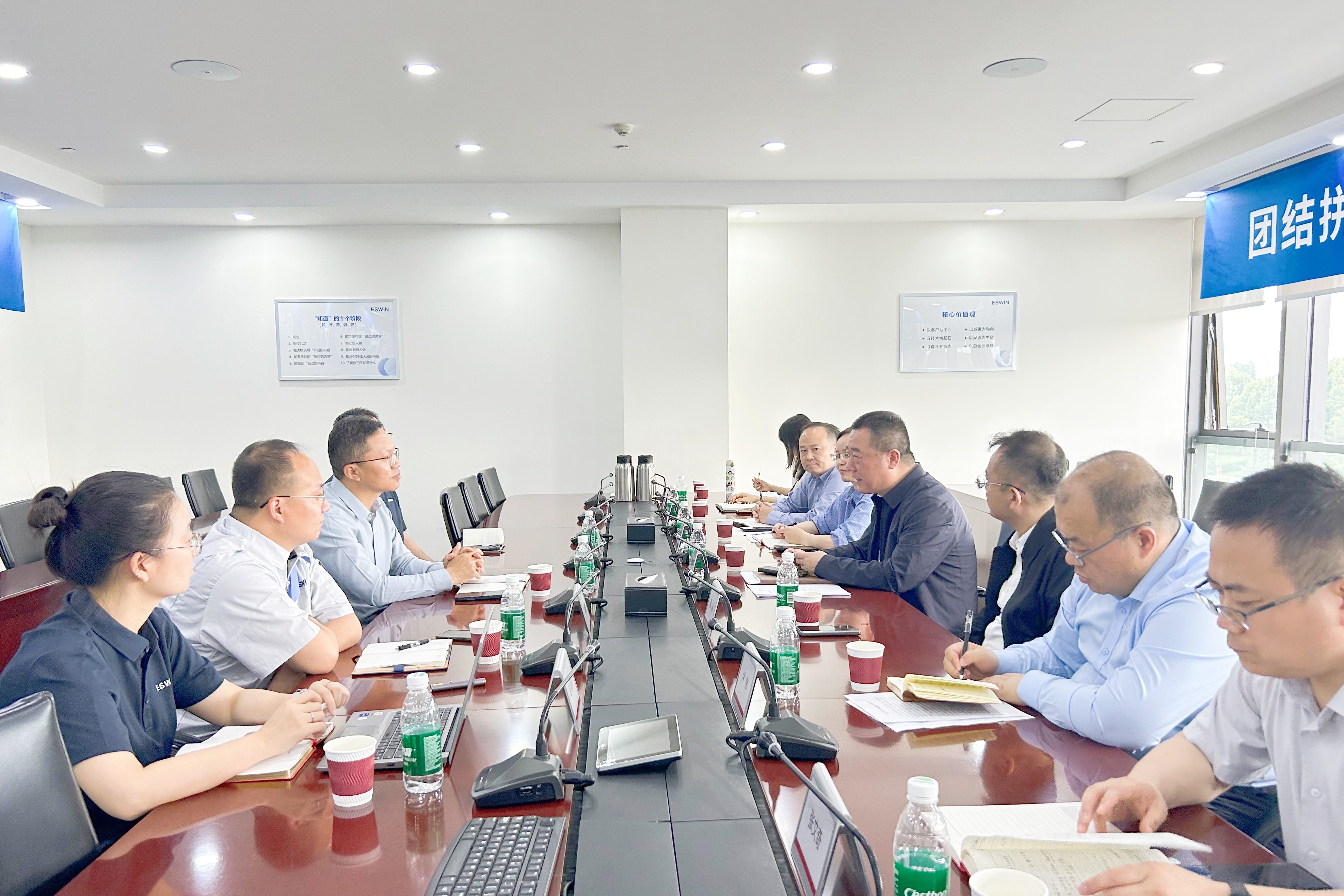 西安投資控股到西安奕材走訪調(diào)研